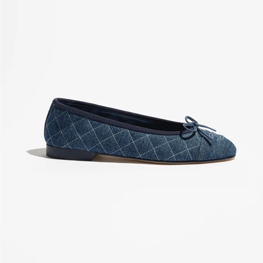 Chanel 26P Denim Quilted Ballet Flats | Size 37, 39.5